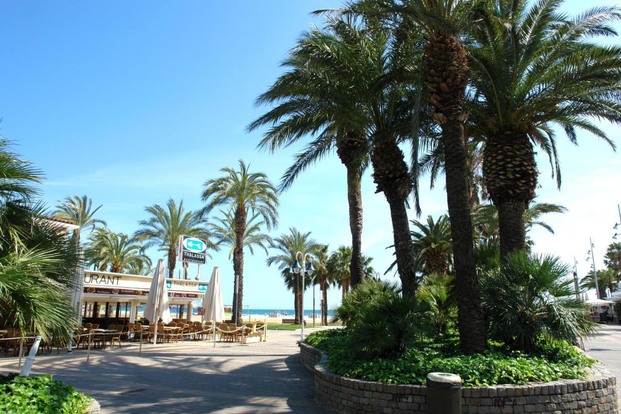 Apartamento Bonito Cerca De La Playa Cambrils Exterior foto